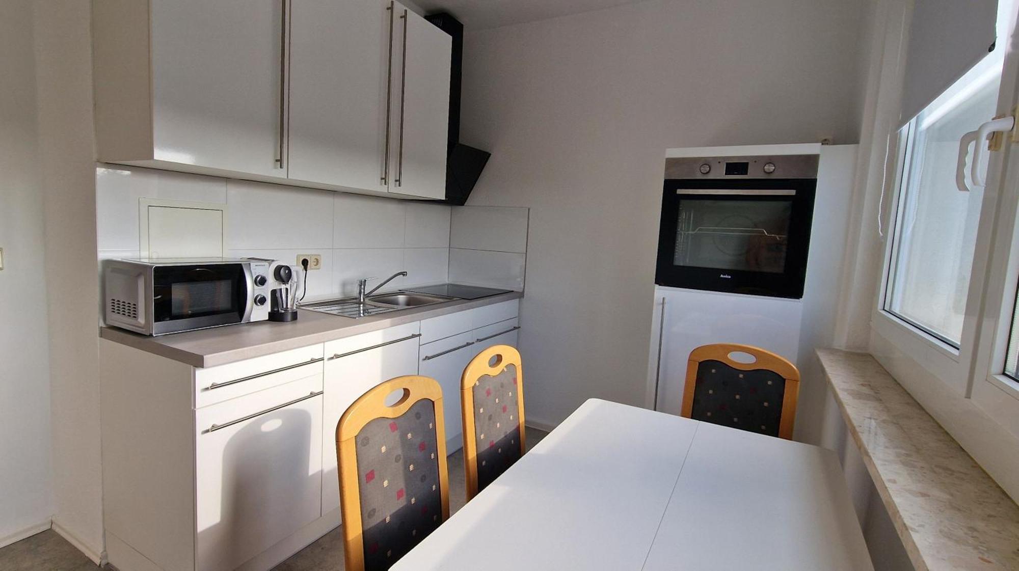 2 Bedroom Cityview Apartment Ps5-Qled Tv-Parking Κέμνιτς Εξωτερικό φωτογραφία