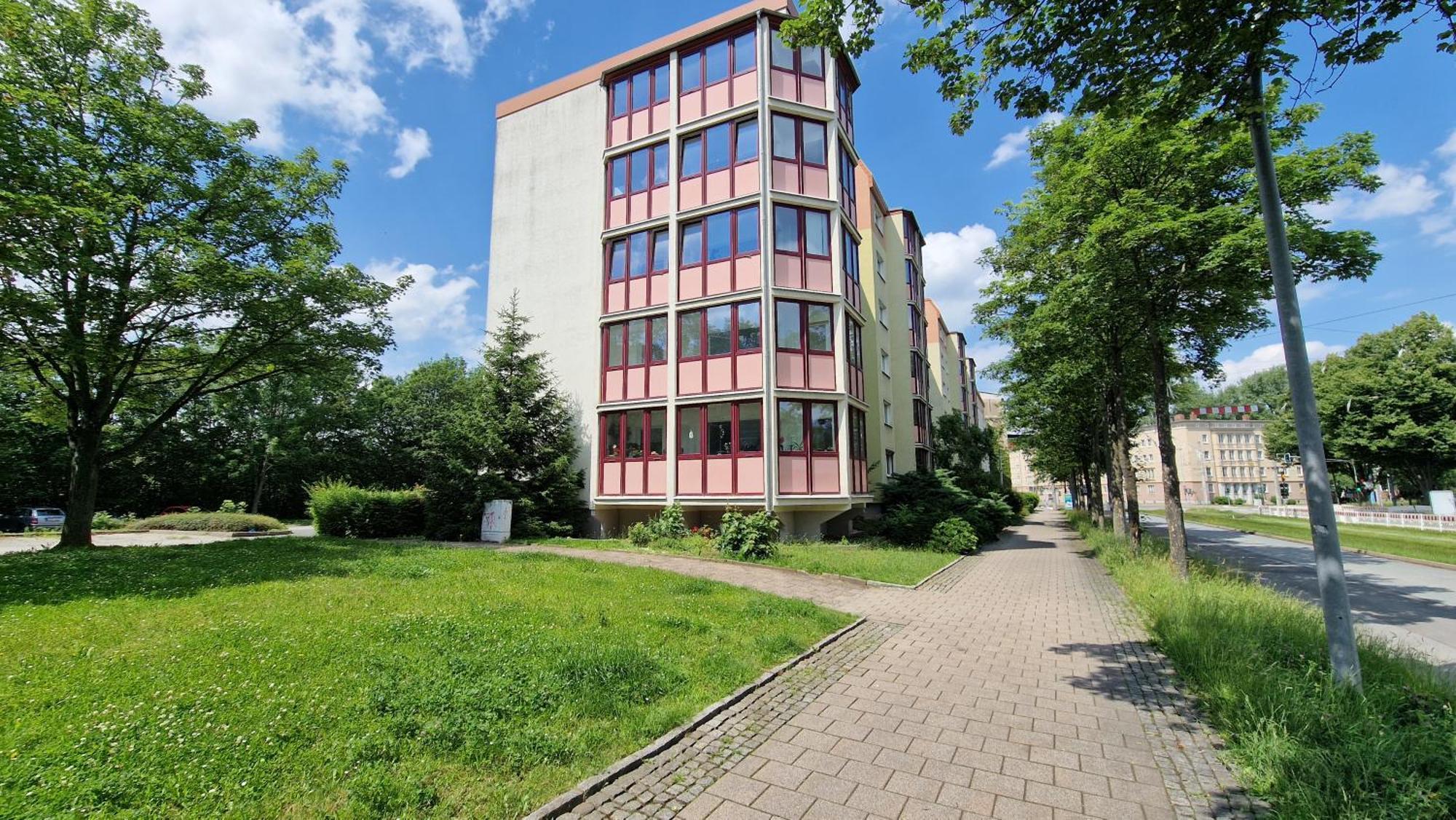 2 Bedroom Cityview Apartment Ps5-Qled Tv-Parking Κέμνιτς Εξωτερικό φωτογραφία